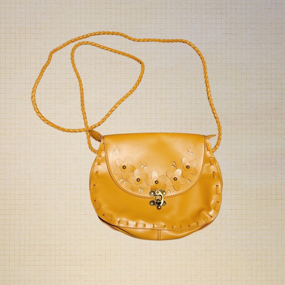 Vintage Boho Tan Floral Faux Leather Crossbody Purse Small Clasp Bag Long Strap